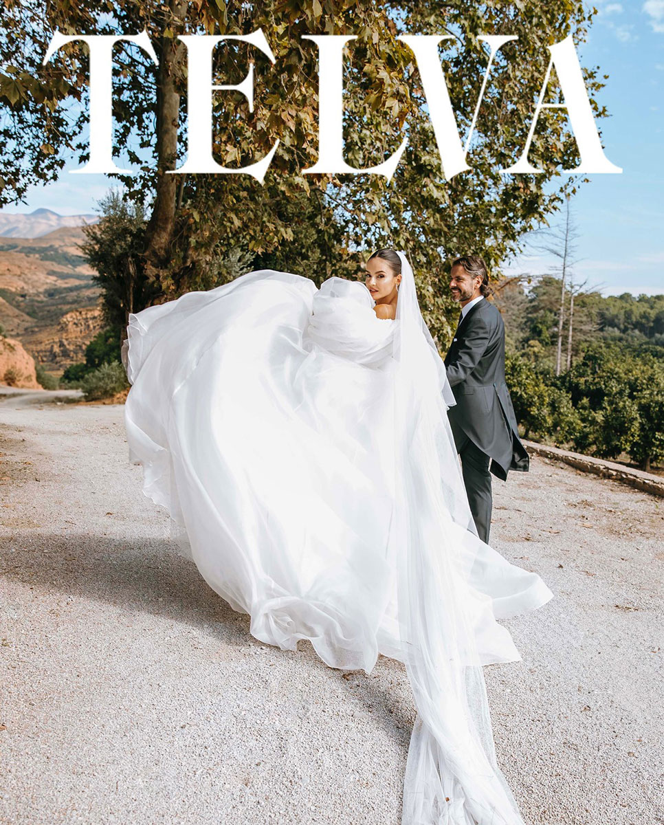 cover of editorial photography wedding telva magazine